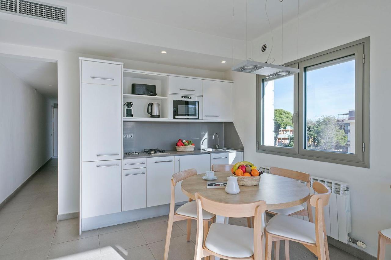Apartamentos Castellmar Castelldefels Kültér fotó