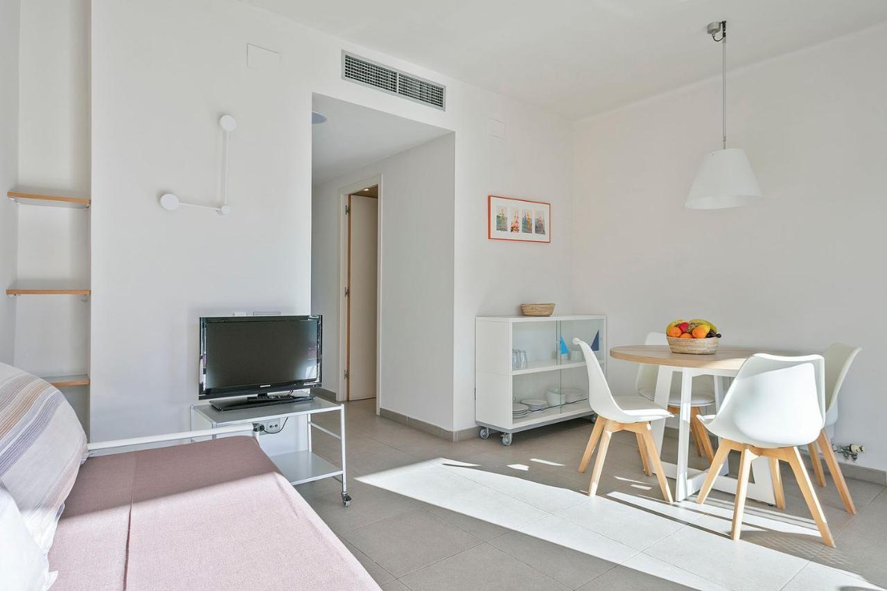 Apartamentos Castellmar Castelldefels Kültér fotó