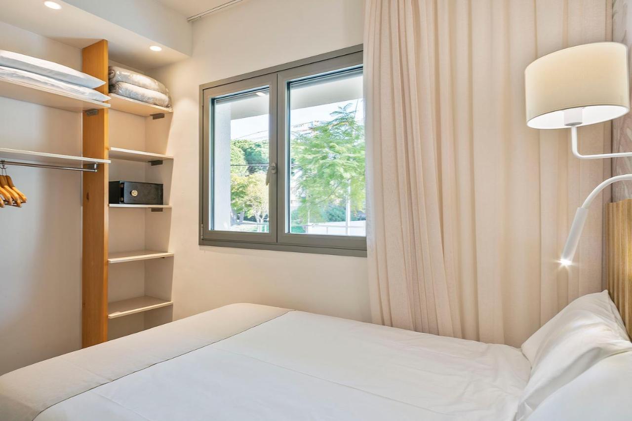Apartamentos Castellmar Castelldefels Kültér fotó