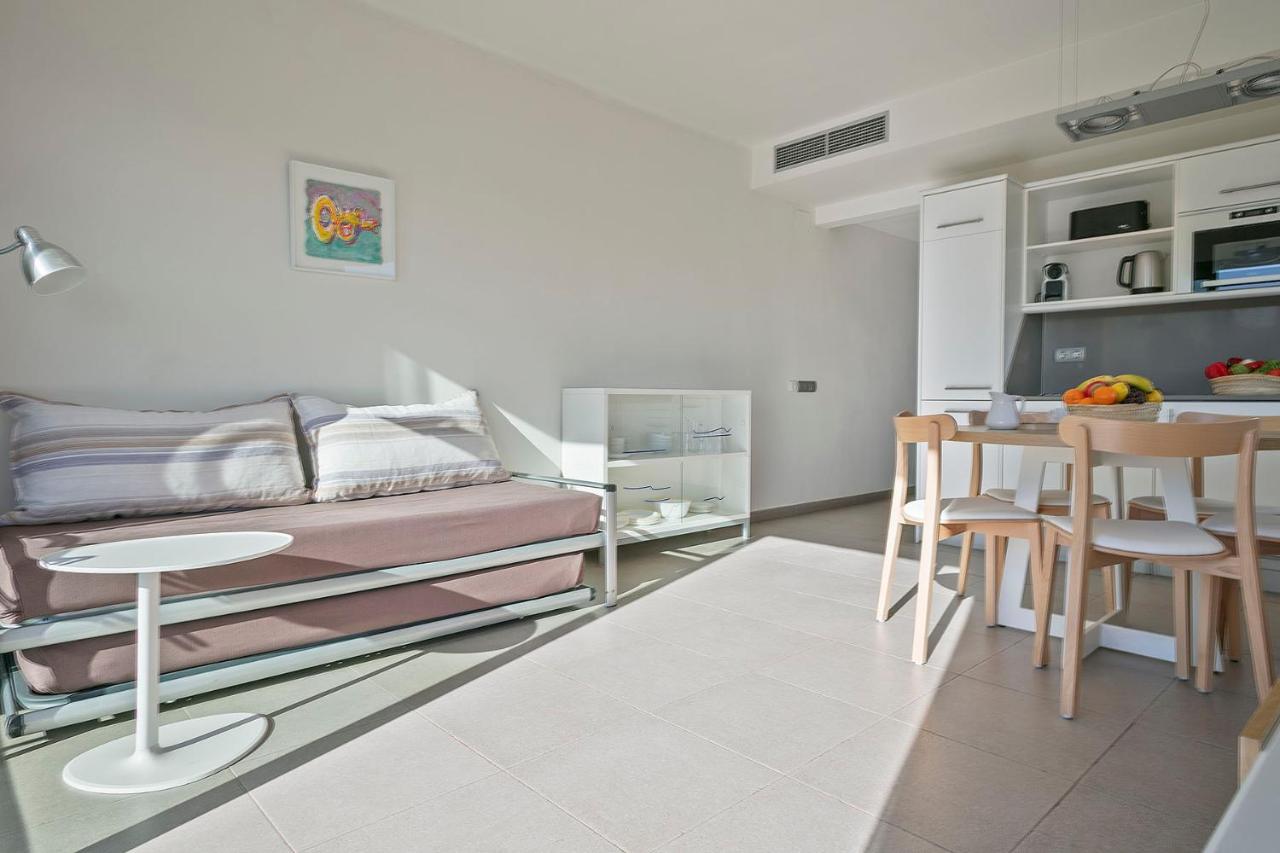 Apartamentos Castellmar Castelldefels Kültér fotó