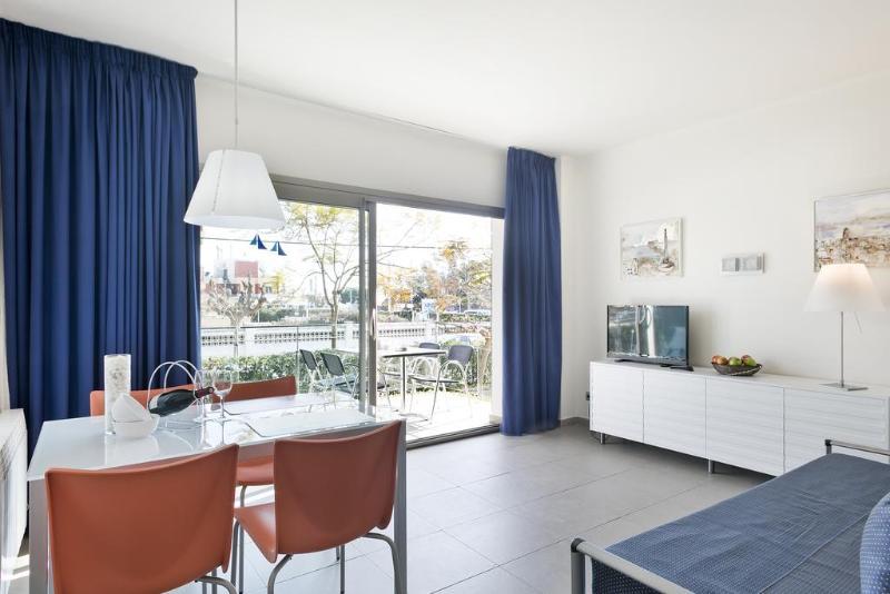 Apartamentos Castellmar Castelldefels Kültér fotó