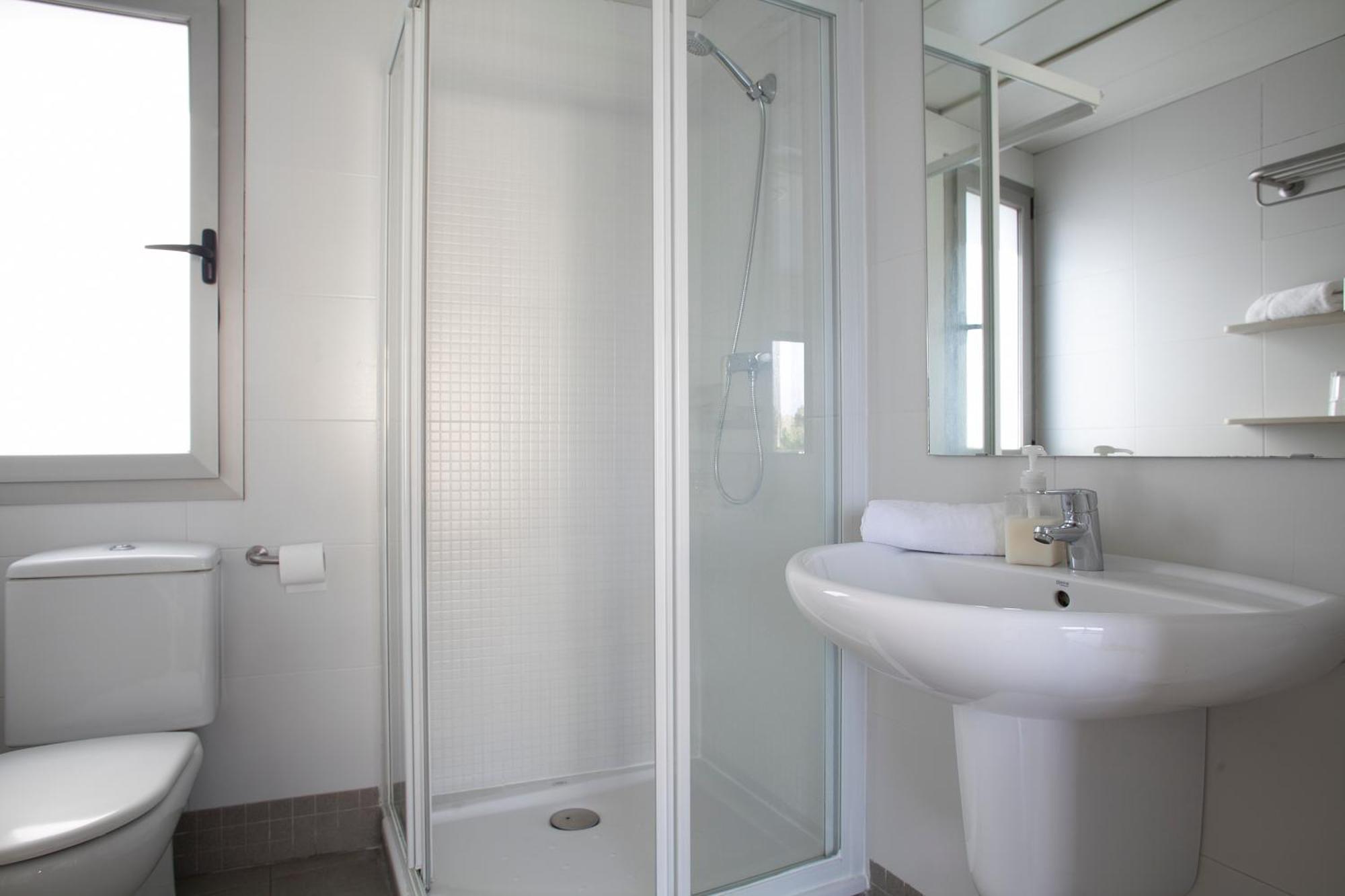 Apartamentos Castellmar Castelldefels Szoba fotó